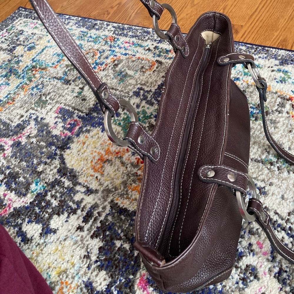 Leather Shoulder Tote Bag in Dark Brown - Picture 3 of 10
